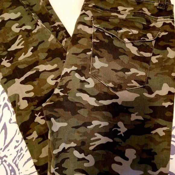 camo pants Stretch 28" Junior 11 - Picture 2 of 2